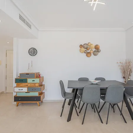 - Puerto Banus, Locrimar 3 Apartment *